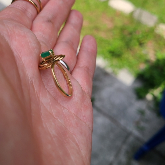 Emeral cut emerald ring 10kt gold - Picture 6 of 9